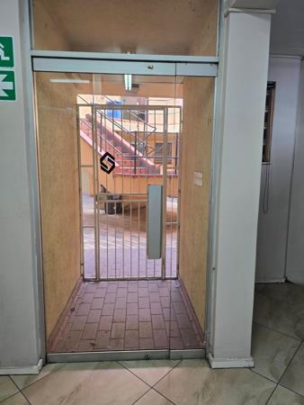 180 m² Office Space