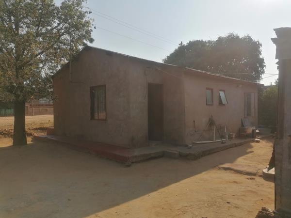2 Bedroom House