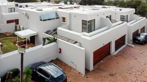 3 Bedroom Townhouse