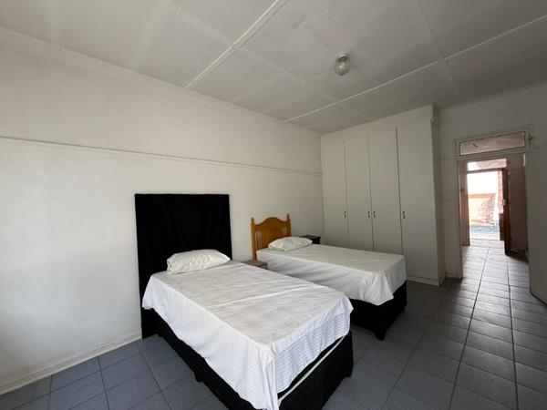 2 Bedroom Flat