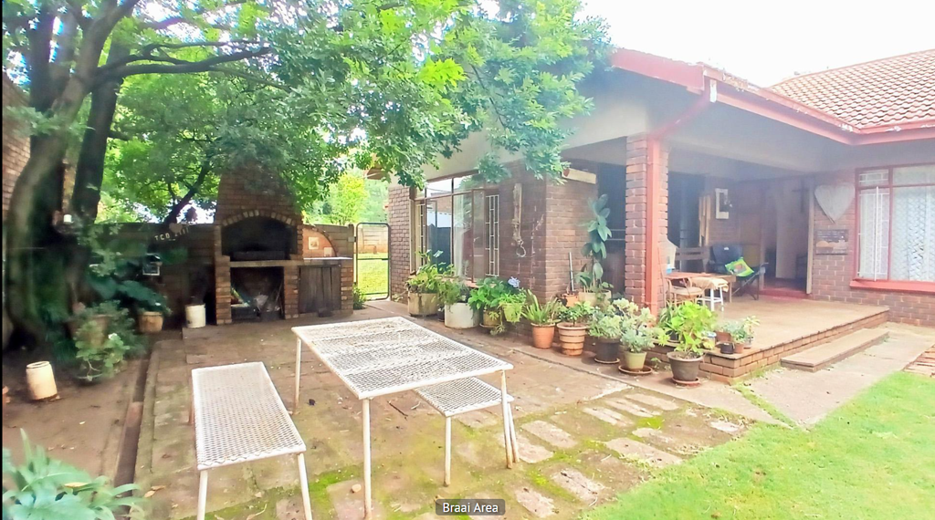 Apartment in Carletonville, Carletonville - View 2