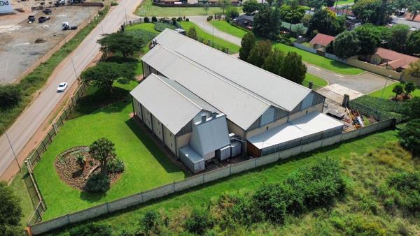 3 225 m² Industrial space