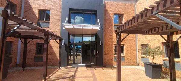 306 m² Commercial space