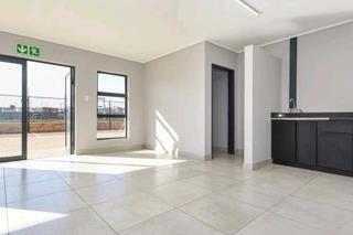 413 m² Commercial space