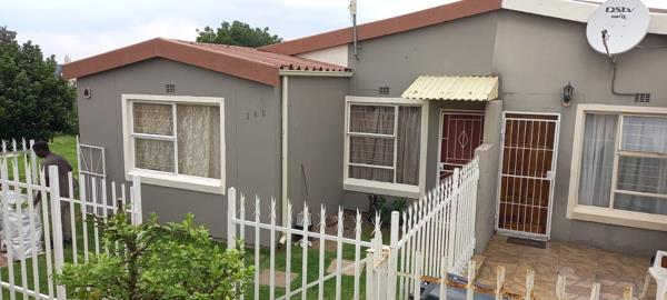 3 Bedroom Townhouse