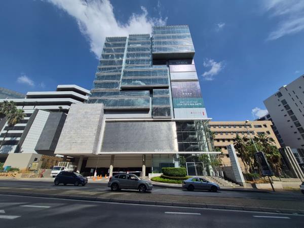 607 m² Commercial space