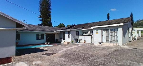 9 Bedroom House