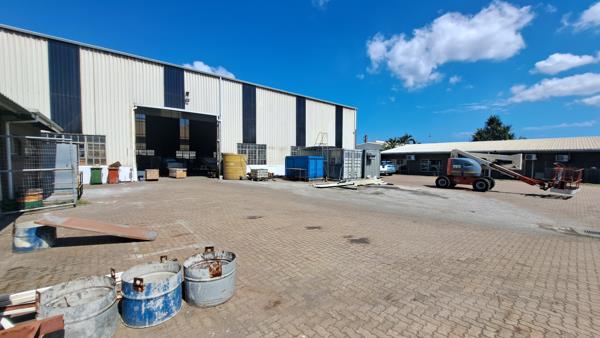 940 m² Industrial space