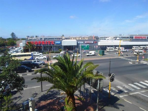 428 m² Office Space