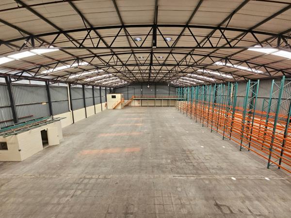3 100 m² Industrial space