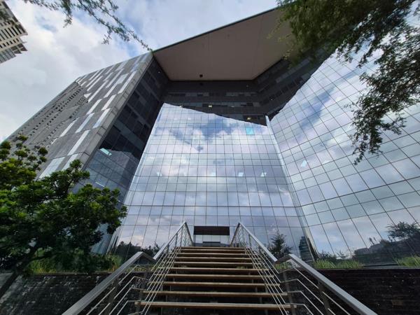 559 m² Commercial space