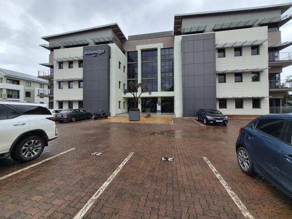 566 m² Commercial space