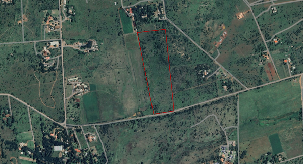 8.6 ha Smallholding