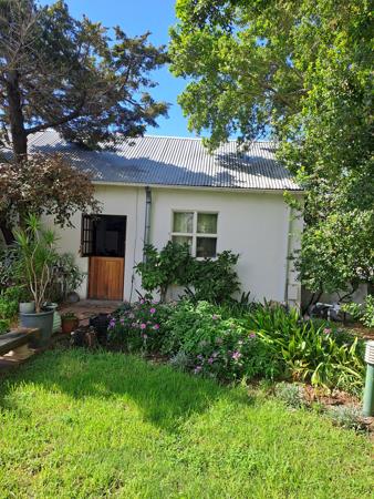 1 Bedroom Garden Cottage