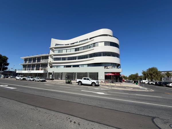 346.4 m² Commercial space