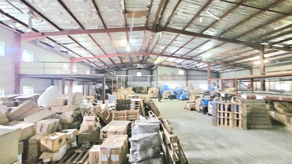 1 577 m² Commercial space