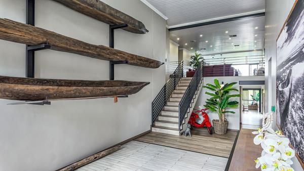 Photo of 5 Bedroom House in Sable Hills