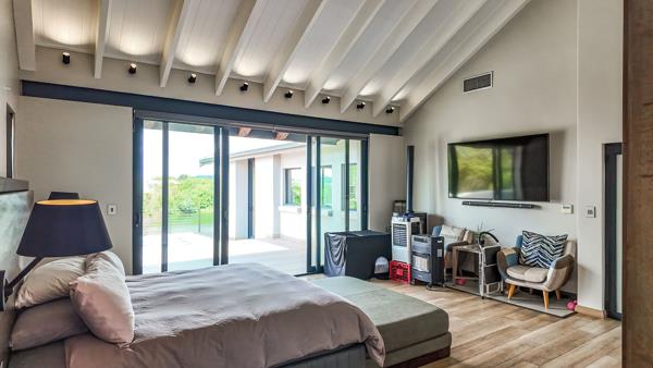 Photo of 5 Bedroom House in Sable Hills