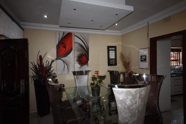 9 Bedroom House