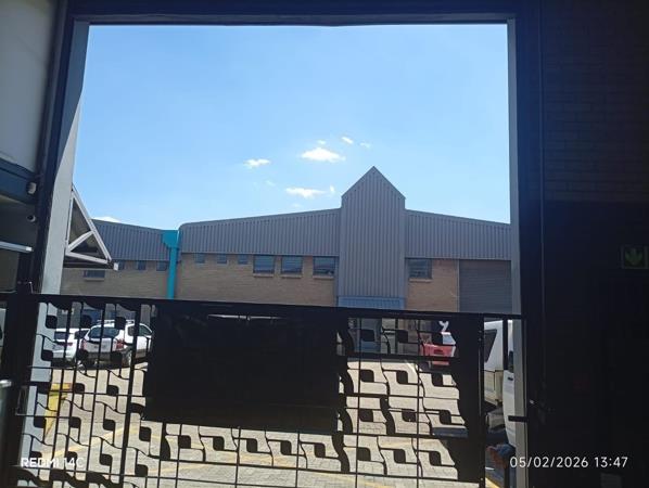 370 m² Industrial space