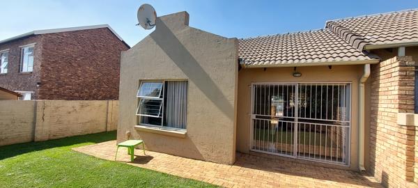 2 Bedroom Simplex