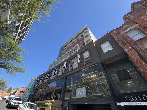 200 m² Commercial space