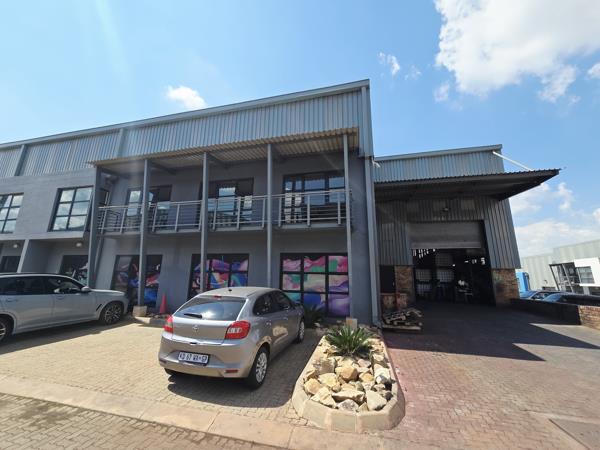 1 115 m² Industrial space