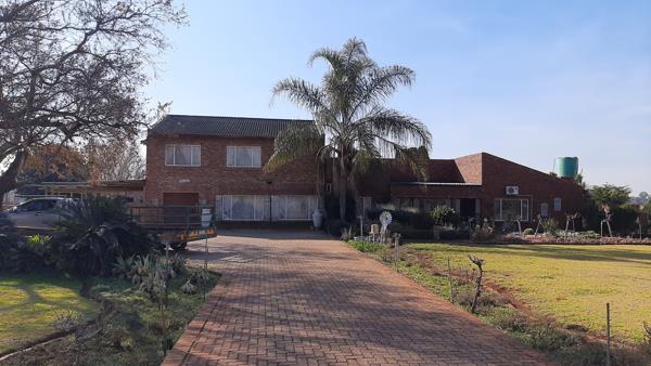 7 Bedroom House