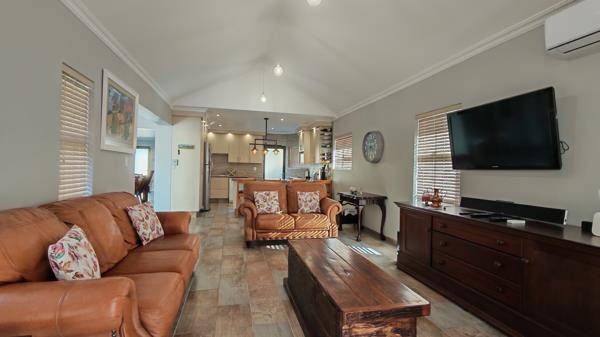 2 Bedroom House