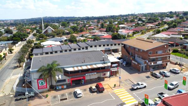 3 014 m² Commercial space