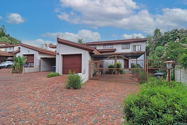 5 Bedroom Townhouse