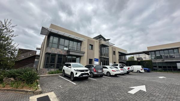 122 m² Office Space