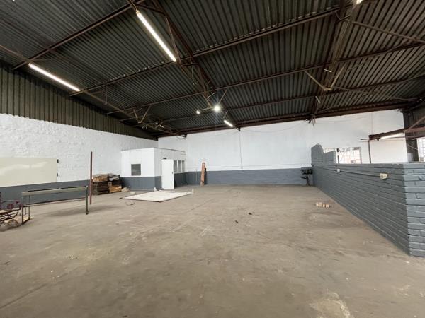 233 m² Industrial space