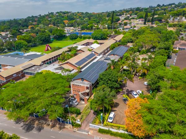 393 m² Commercial space