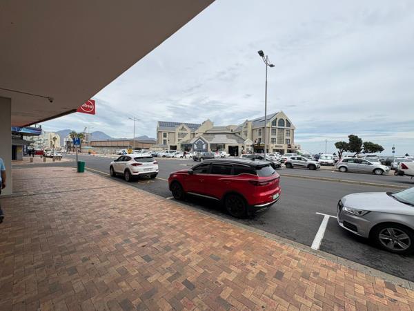 282 m² Retail Space