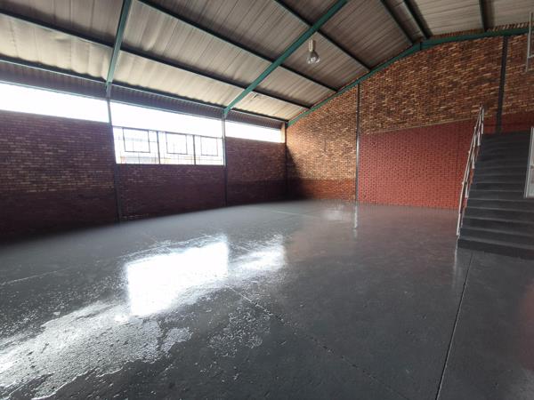 271 m² Industrial space
