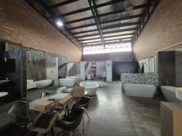 607 m² Industrial space