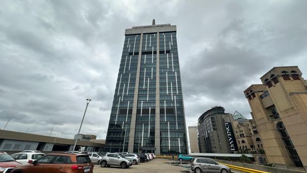 309 m² Office Space