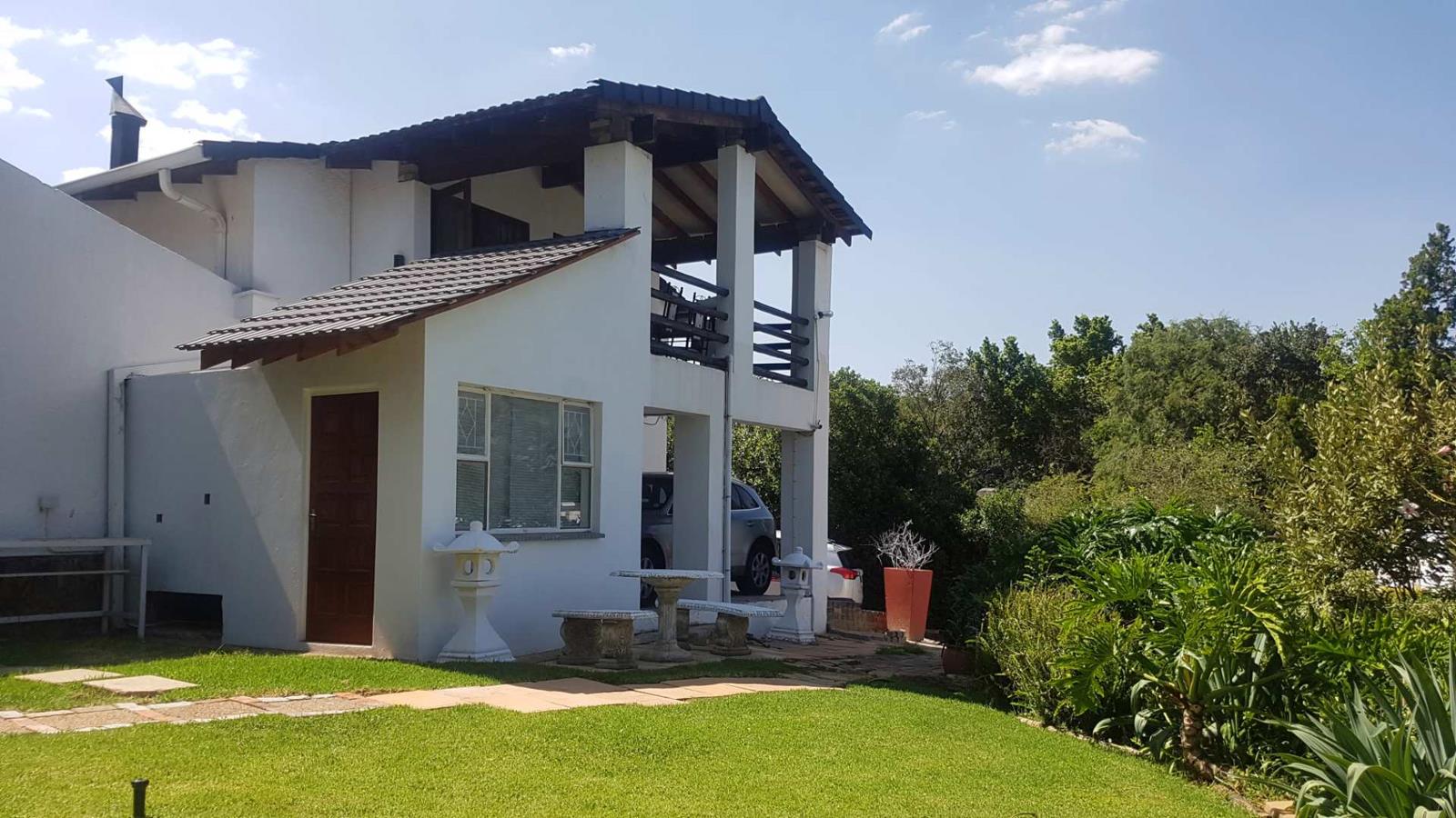 1 Bedroom Garden Cottage in Robindale