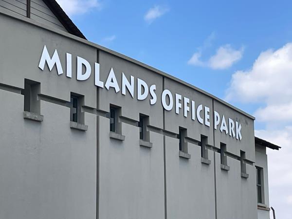 191 m² Commercial space