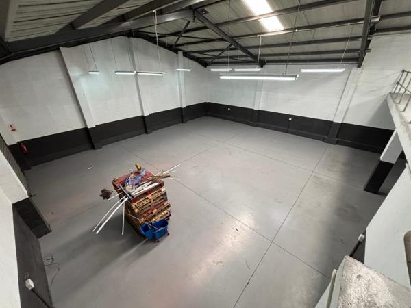 420 m² Industrial space