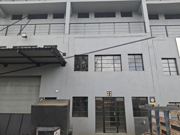 378 m² Industrial space