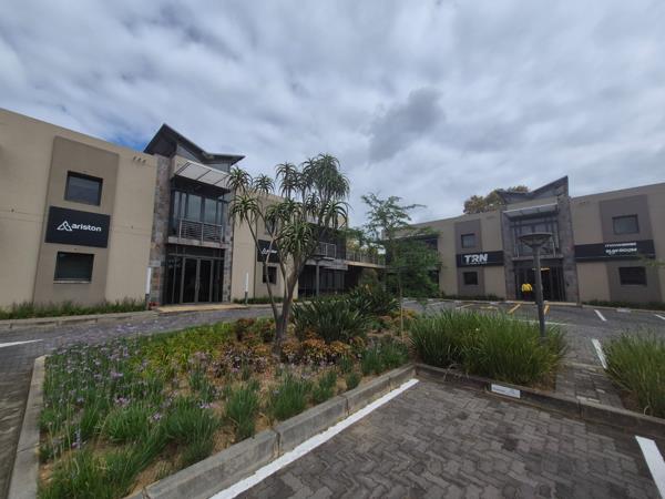 535 m² Office Space