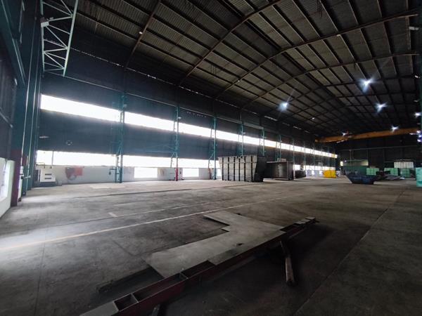5 600 m² Industrial space