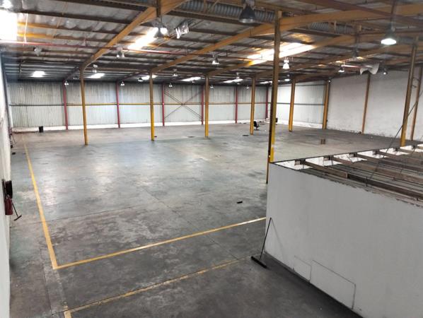 1 943 m² Industrial space