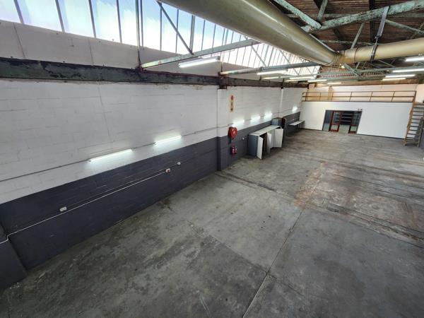 317 m² Industrial space