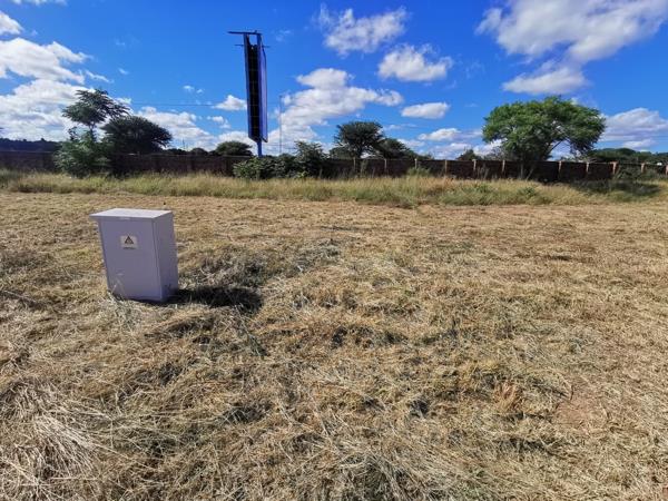 302 m² Land