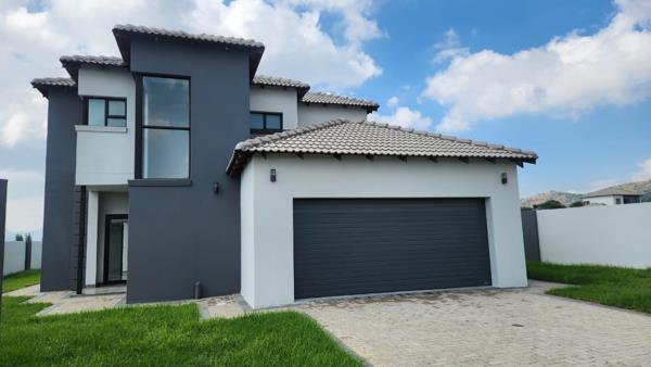 1 154 m² Land