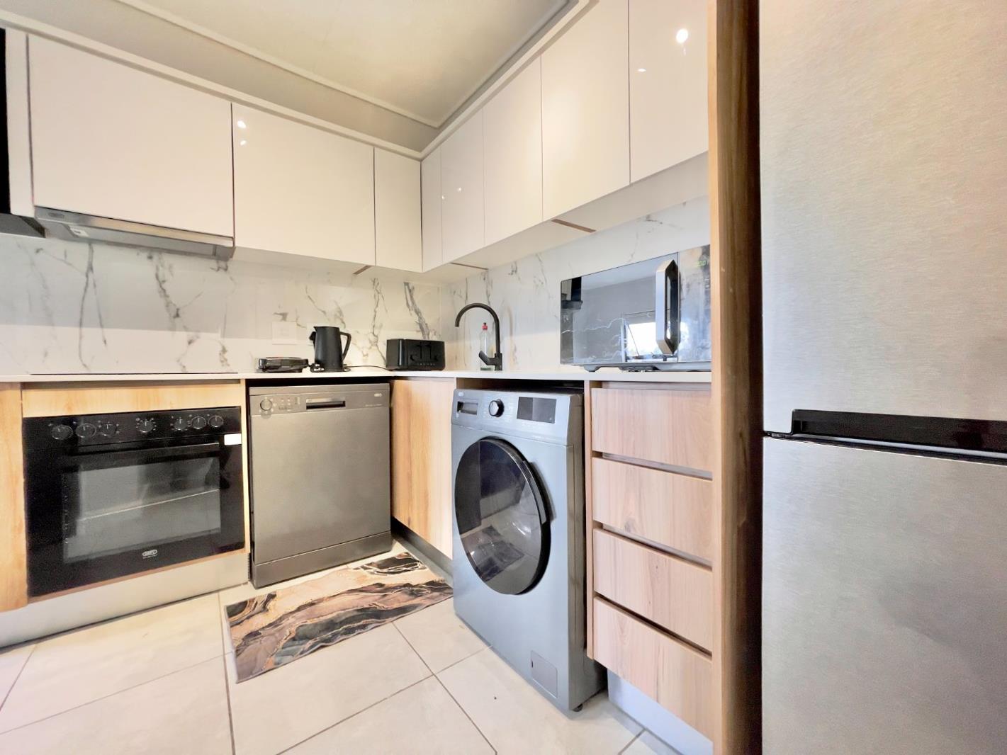 1 Bedroom Apartment in Waterfall