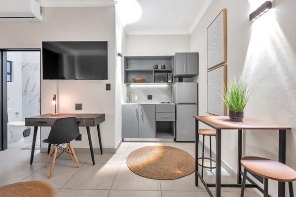 Studio Apartment